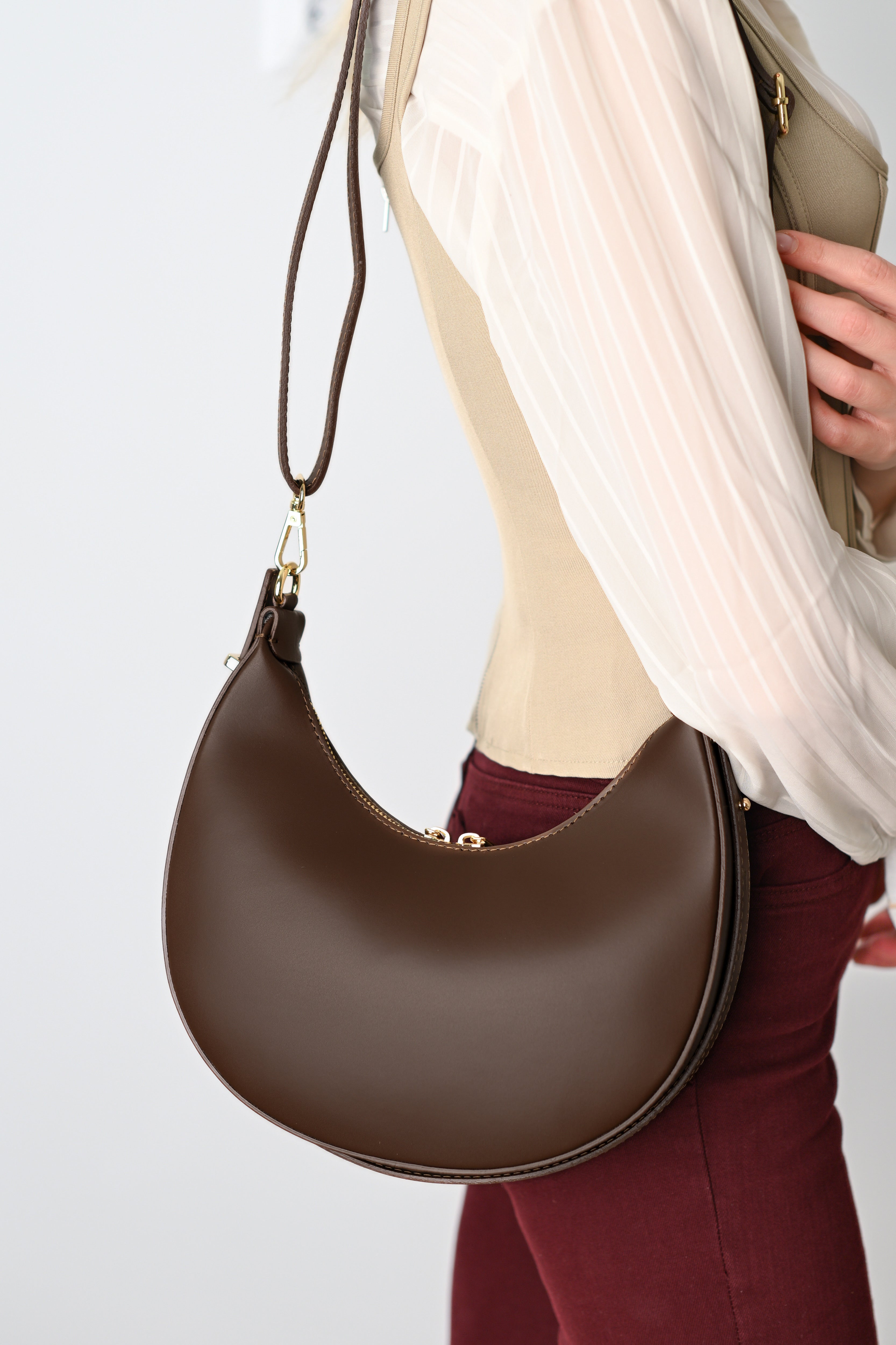 MOLLY CIOCOLATĂ NEAGRĂ